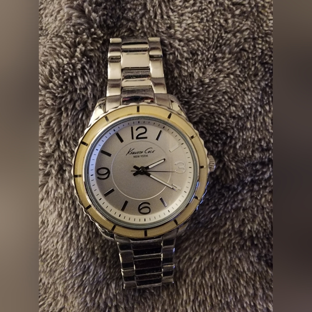 Preloved Kenneth Cole Watch